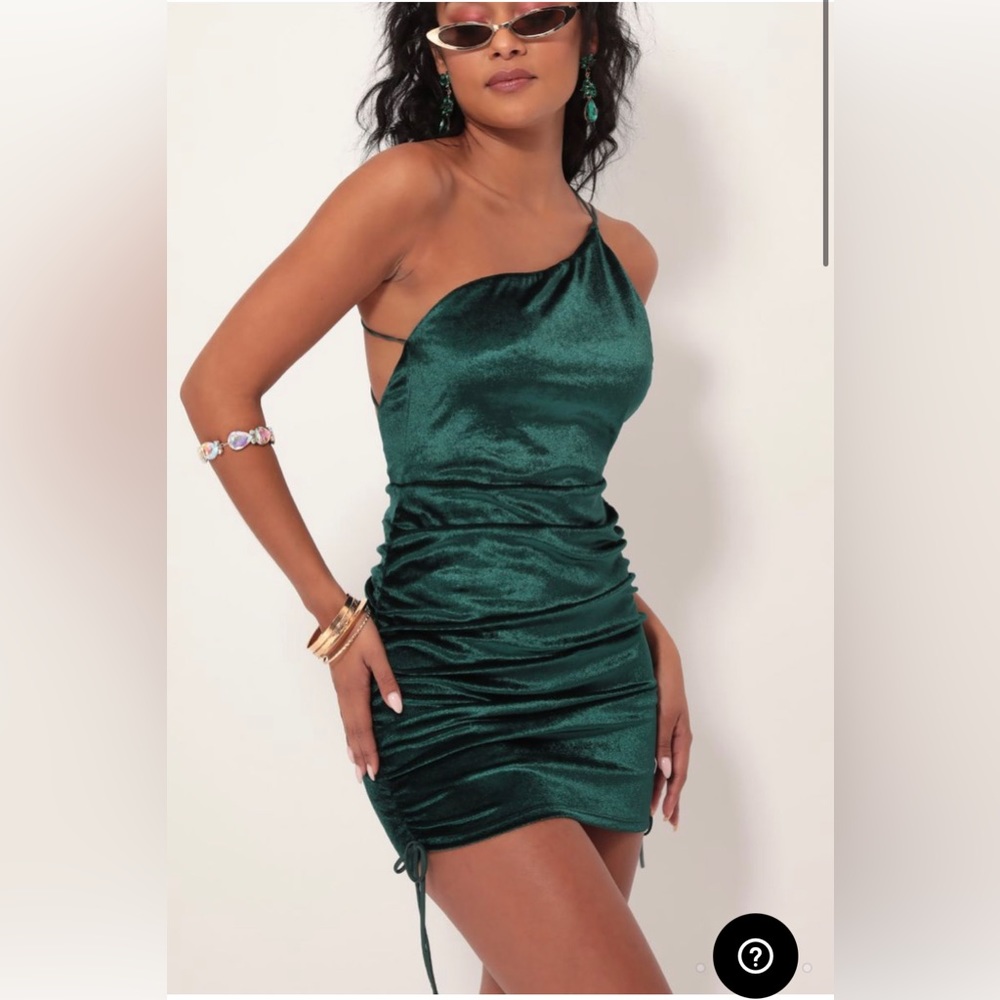 Lucy in the Sky velvet Hunter green dress